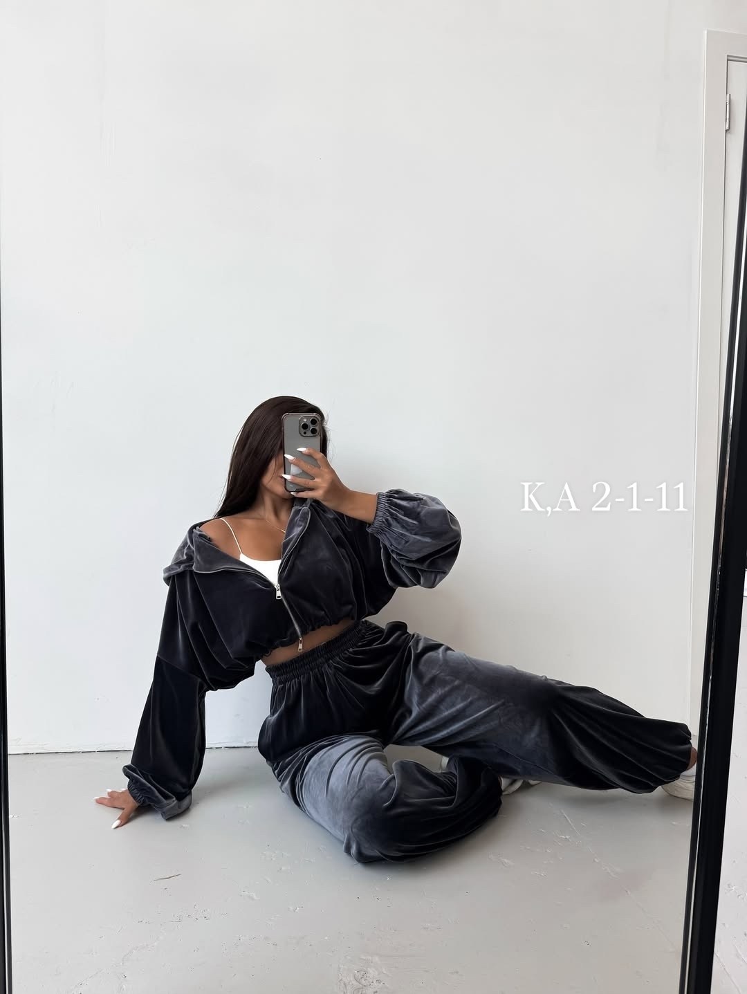 велюровый спортивный костюм,женский велюровый костюм,велюровый костюм тройка,костюм велюровый,велюровый спортивный костюм женский