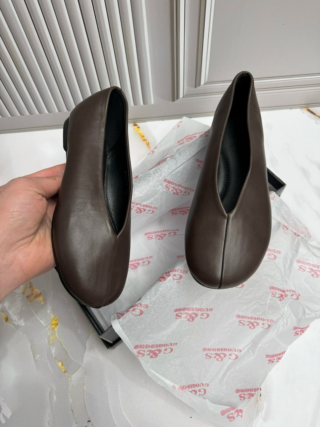 ,черные балетки,кожаные балетки,балетки женские,закрытые балетки