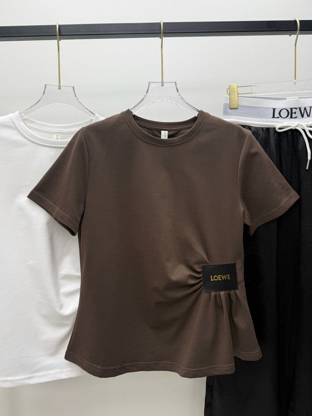 футболки женская,одежда для женщин,костюмчик,одежда женская,женские костюмы