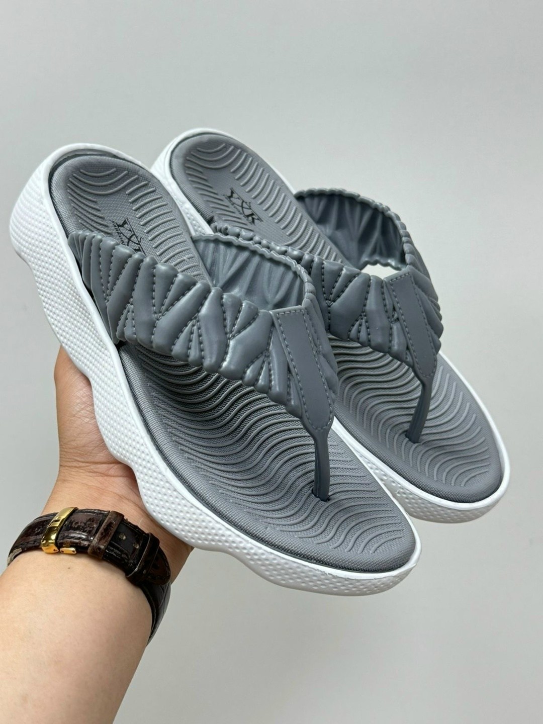 мужские шлепанцы,пляжные шлепанцы,шлепанцы женские,летние шлепанцы,пляжные тапочки мужские