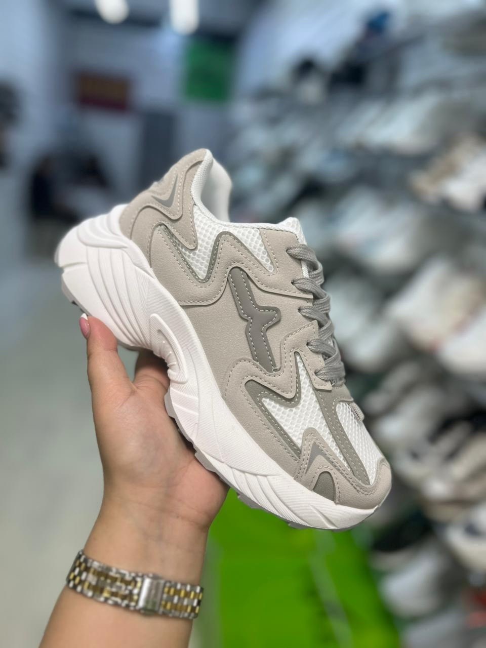 женские кроссовки,массивные кроссовки,повседневные кроссовки,большие кроссовки,кроссовки на платформе