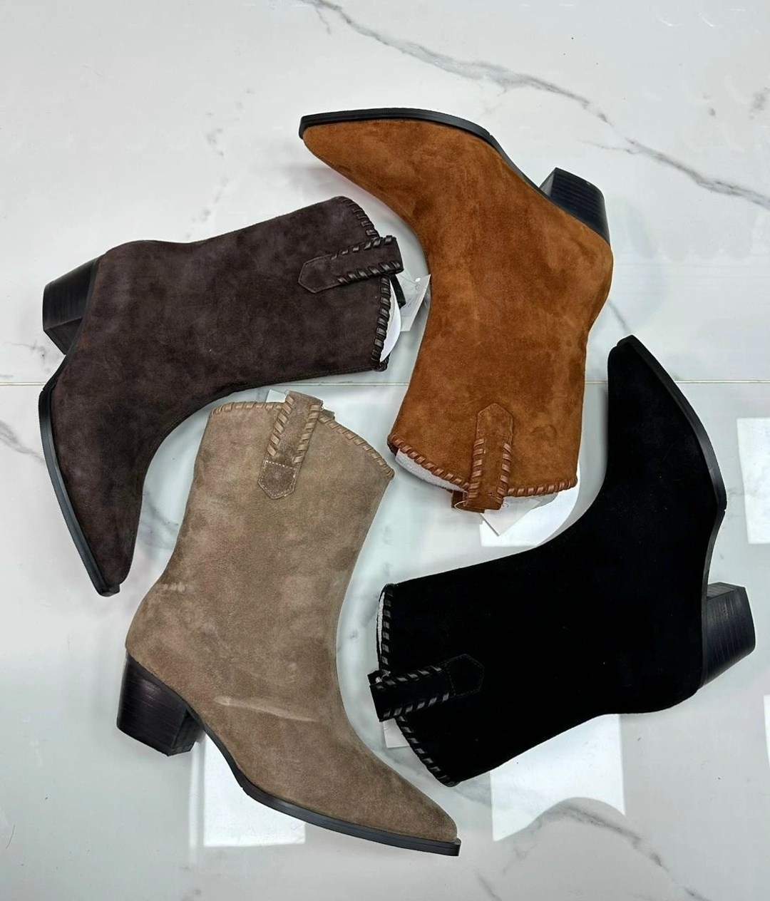 казаки замшевые эконика,ботильоны казаки натуральные,казаки женские натуральная замша,женские казаки полусапожки из натуральной замши,ботильоны казаки