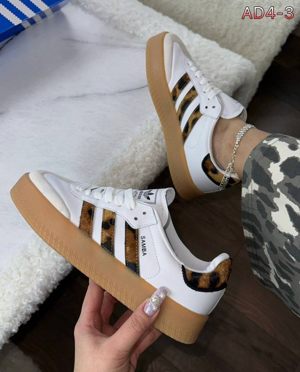 кроссовки adidas samba,кроссовки adidas,женские кроссовки adidas,кроссовки мужские женские adidas,adidas samba