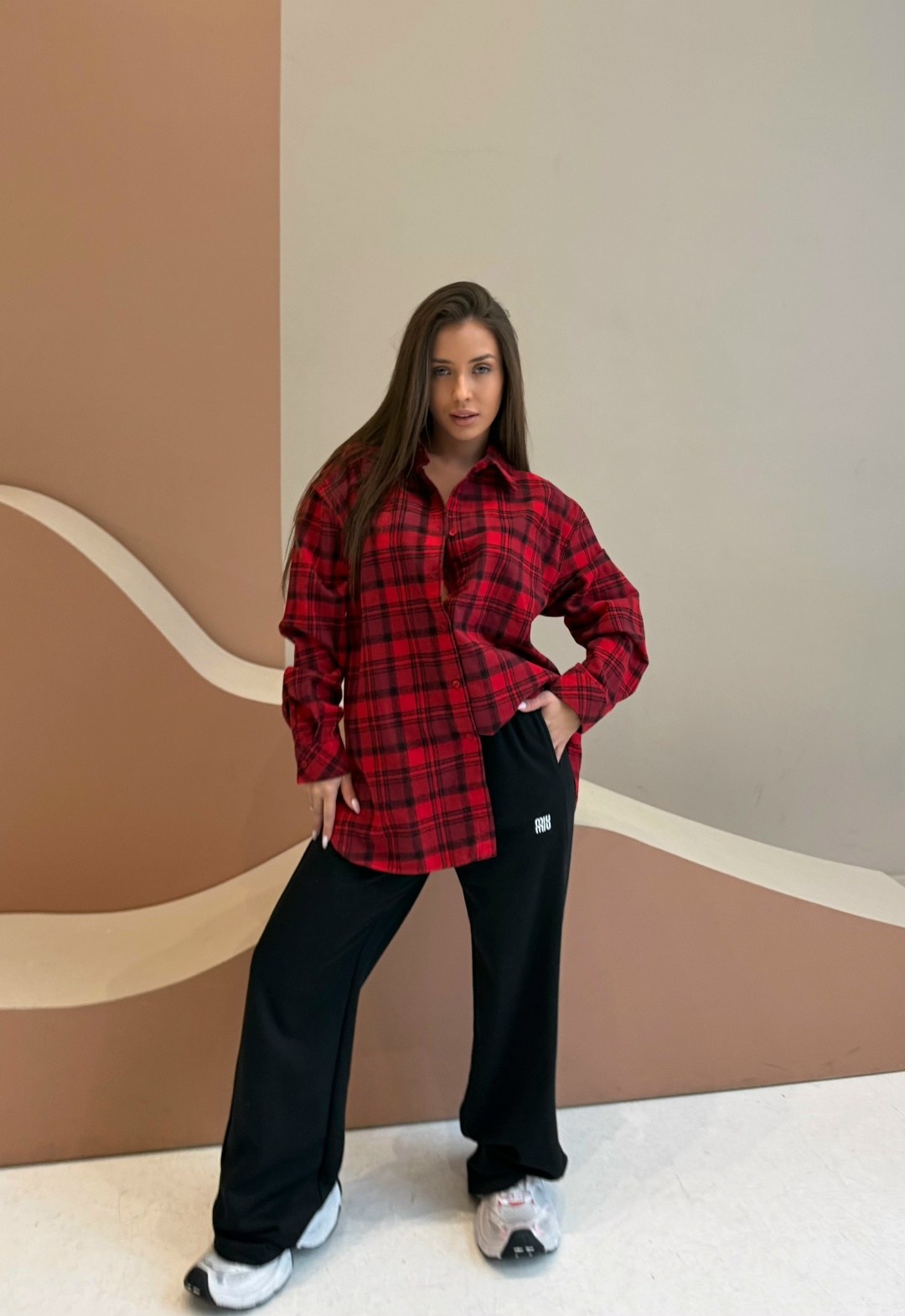 женская рубашка в клетку,рубашка женская в клетку оверсайз,женская рубашка в красную клетку,женская рубашка,рубашка оверсайз в клетку balenciaga cool casual wear