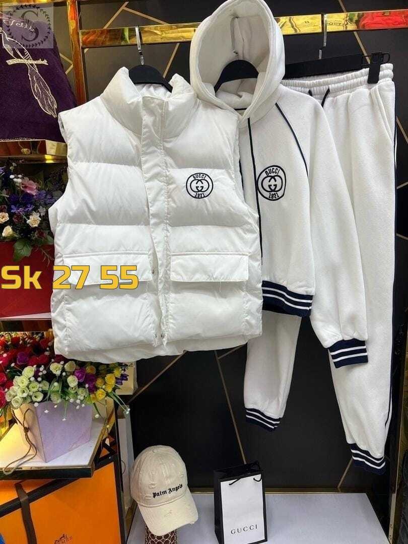 женский утепленный спортивный костюм тройка fendi,костюм тройка женский,костюм спортивный тройка,костюм на флисе,костюм-тройка женский спортивный