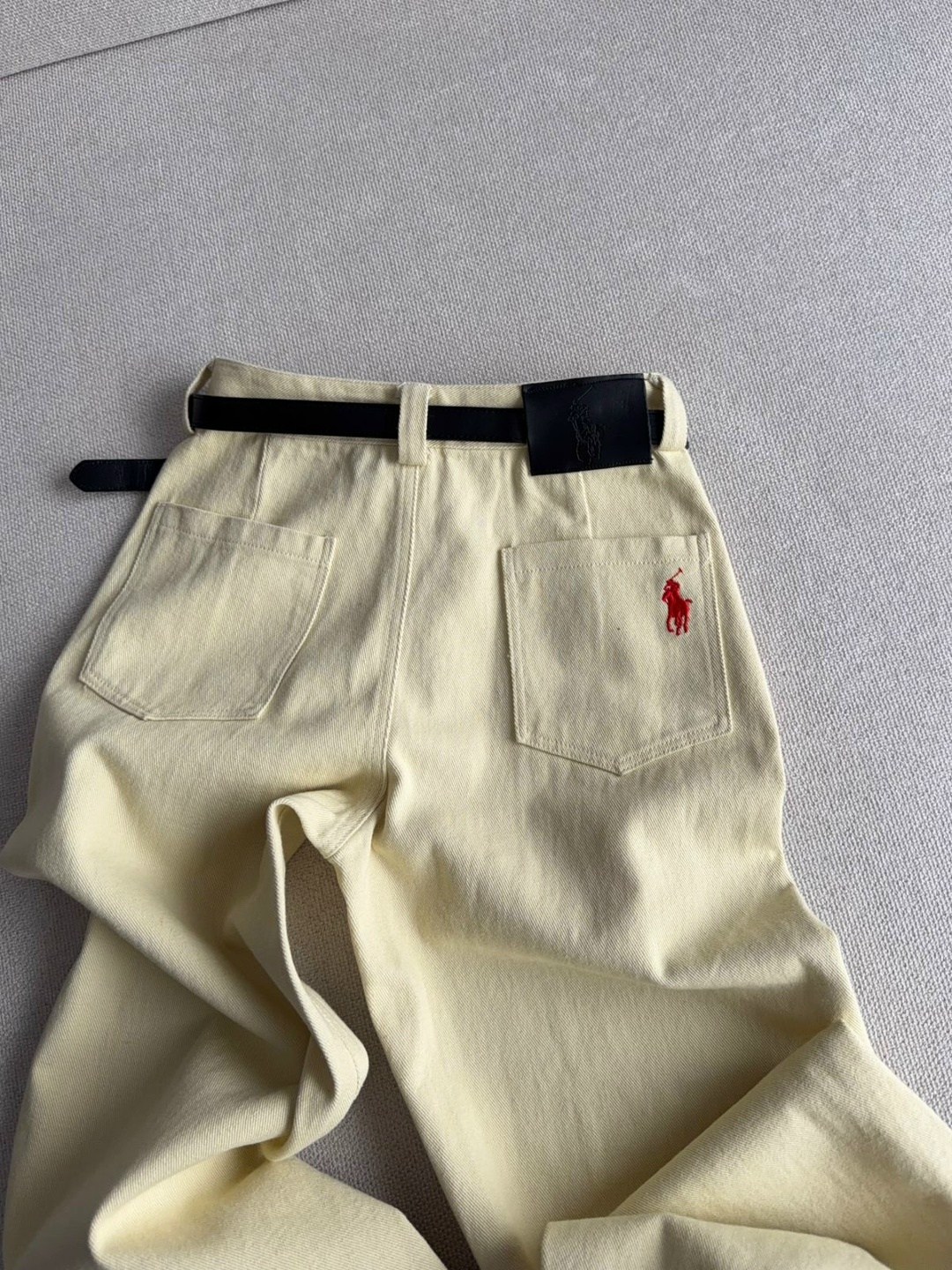 брюки джинсы,джинсы широкие,джинсы бежевые,джинсы,белые джинсы