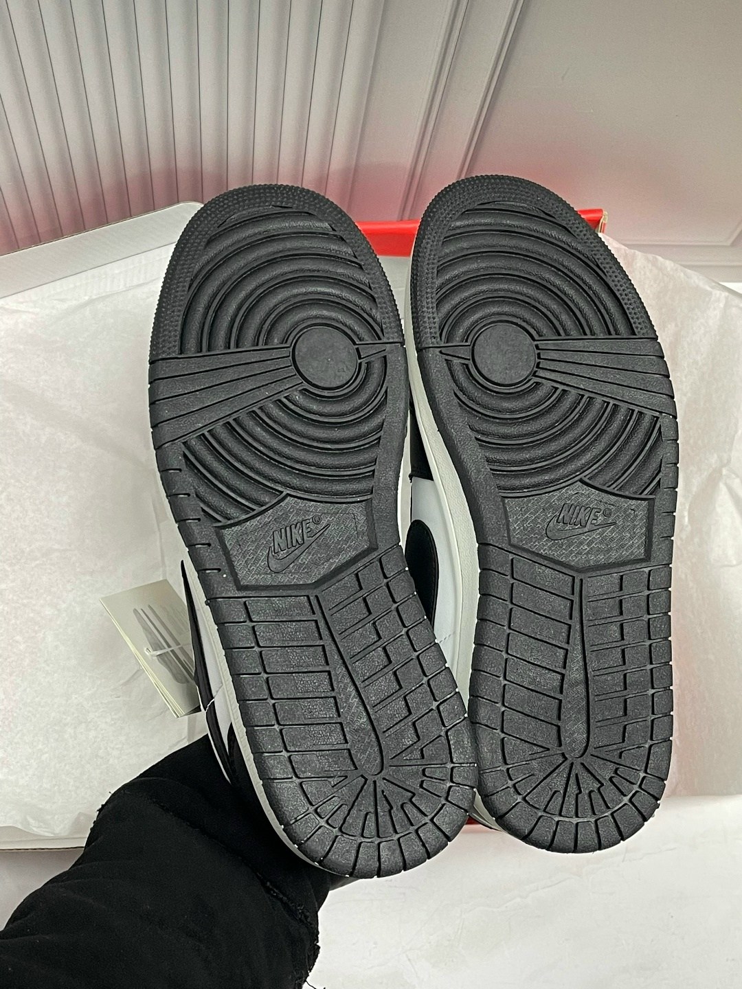 кроссовки nike air jordan 1 low,nike air jordan 1 low,кроссовки nike air jordan 1 low цвет белый,nike air jordan 1 low black white,кроссовки мужские nike air jordan