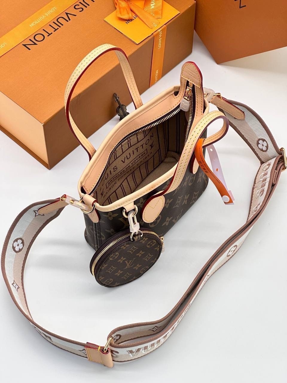 сумка женская louis vuitton,сумка louis vuitton,louis vuitton сумка на плечо,сумка луи виттон,сумка луи виттон большая