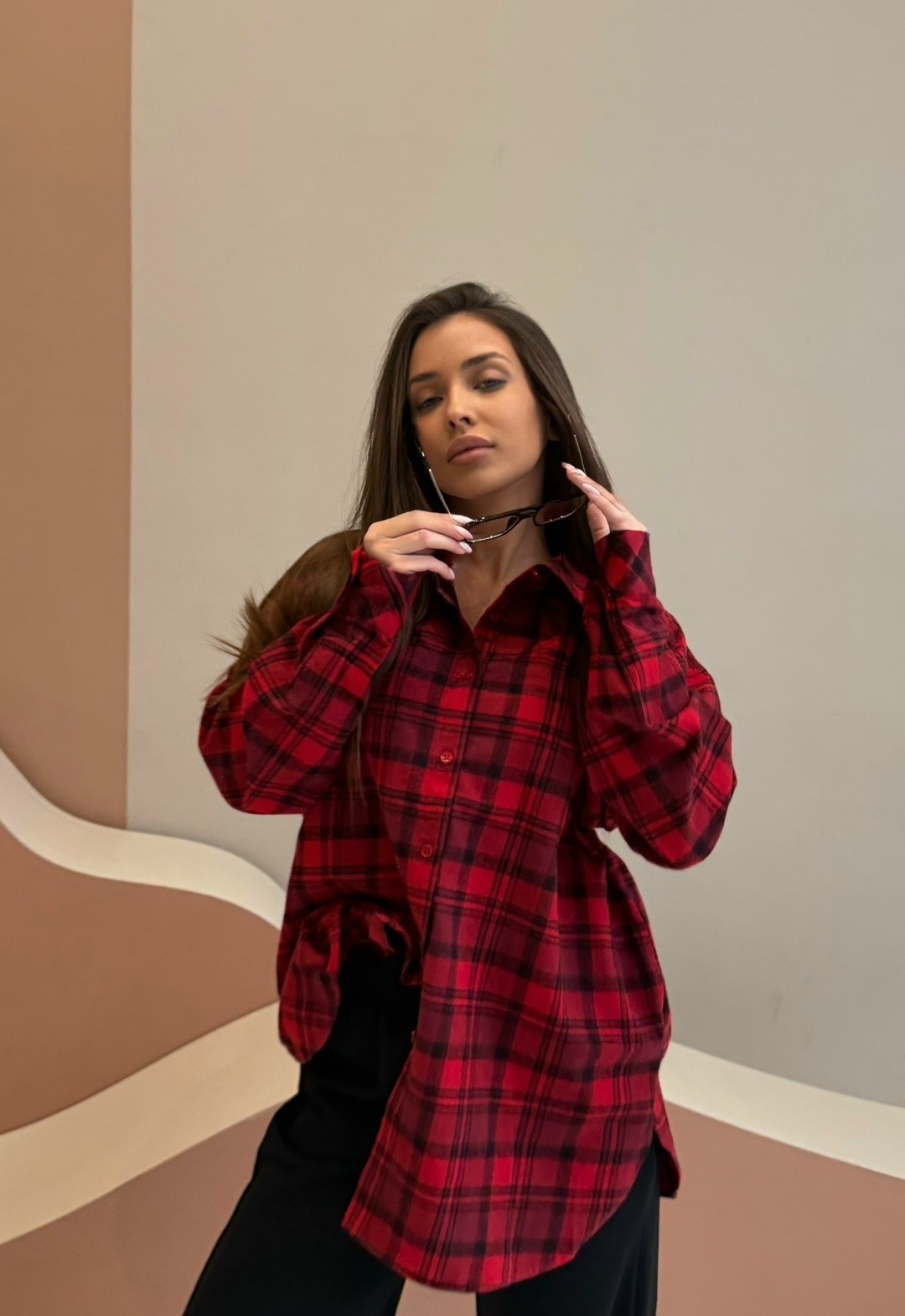 женская рубашка в клетку,рубашка женская в клетку оверсайз,женская рубашка в красную клетку,женская рубашка,рубашка оверсайз в клетку balenciaga cool casual wear