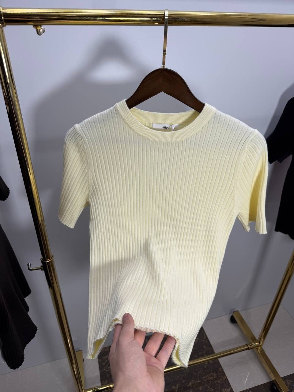 вязаная футболка,серый свитер прада,футболки женская,трикотажный топ,женский трикотажный свитер