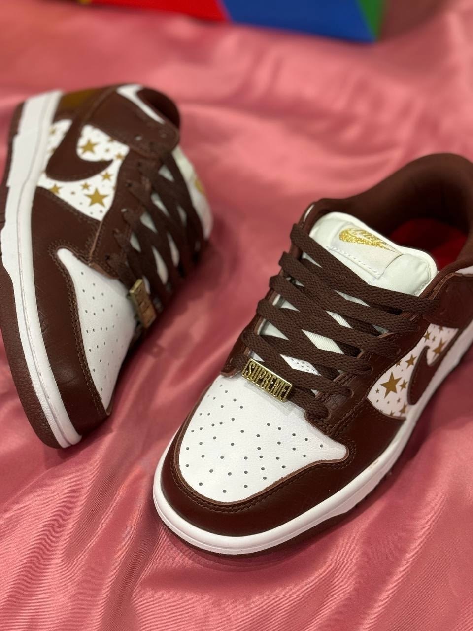 dunk low nike,nike dunk low sb x supreme "barkroot brown",nike supreme,кроссовки,nike sb dunk low