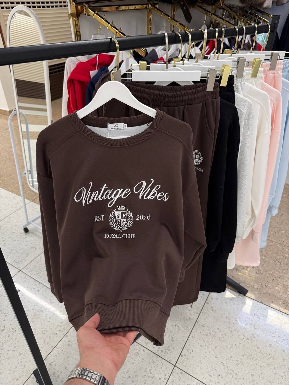 свитшот с принтом без начеса,женский свитшот,свитшот,женский свитшот с принтом,свитшот оверсайз с начесом