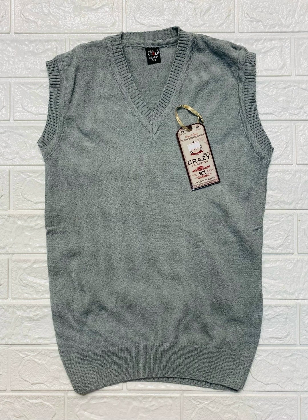 жилет школьный трикотажный,жилет трикотажный для мальчика,школьная серая вязаная жилетка для мальчика,школьный жилет для мальчика,жилет вязаный школьный серый