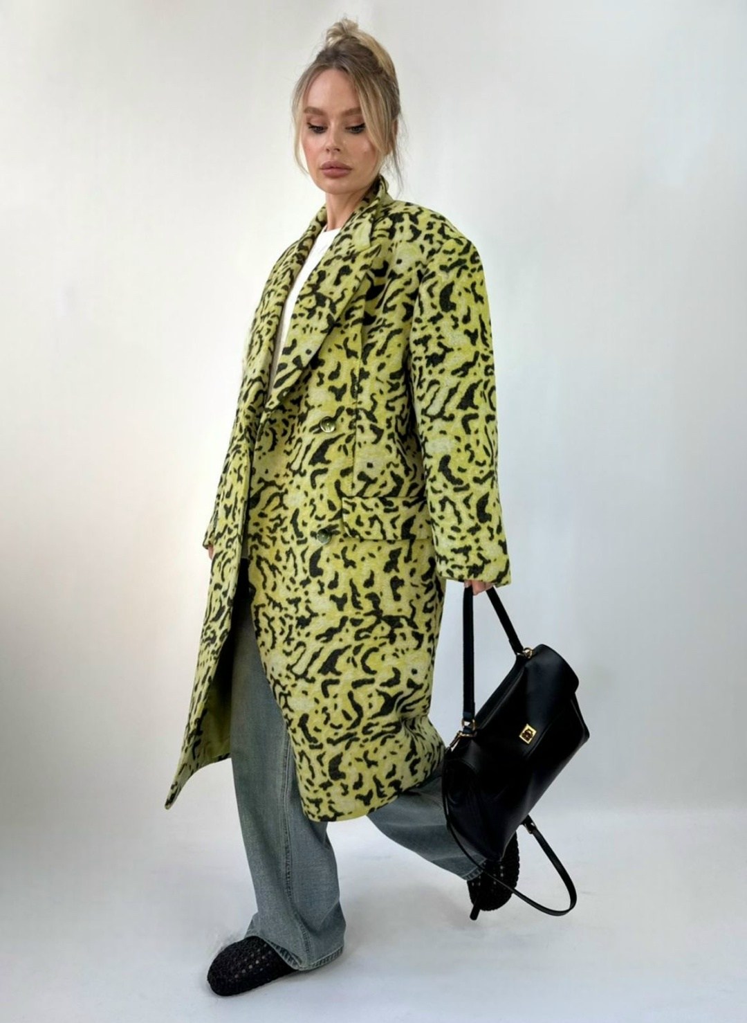 vira plotnikova полупальто бежевый леопард,леопардовое пальто,полупальто,пальто с принтом,шуба пальто