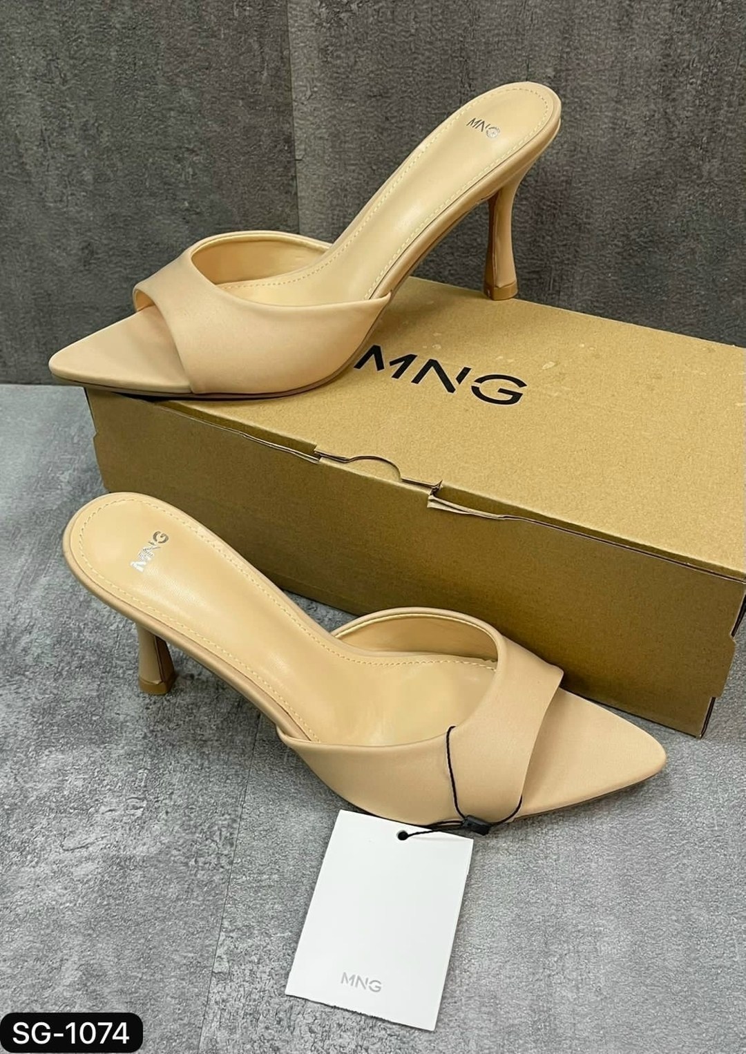 ,каблуки босоножки,женские босоножки,женские шлепанцы,женские каблуки