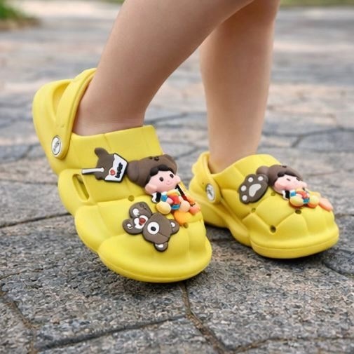шлепанцы детские,тапочки для девочек,детские сандалии,милые тапочки,сандалии sanrio