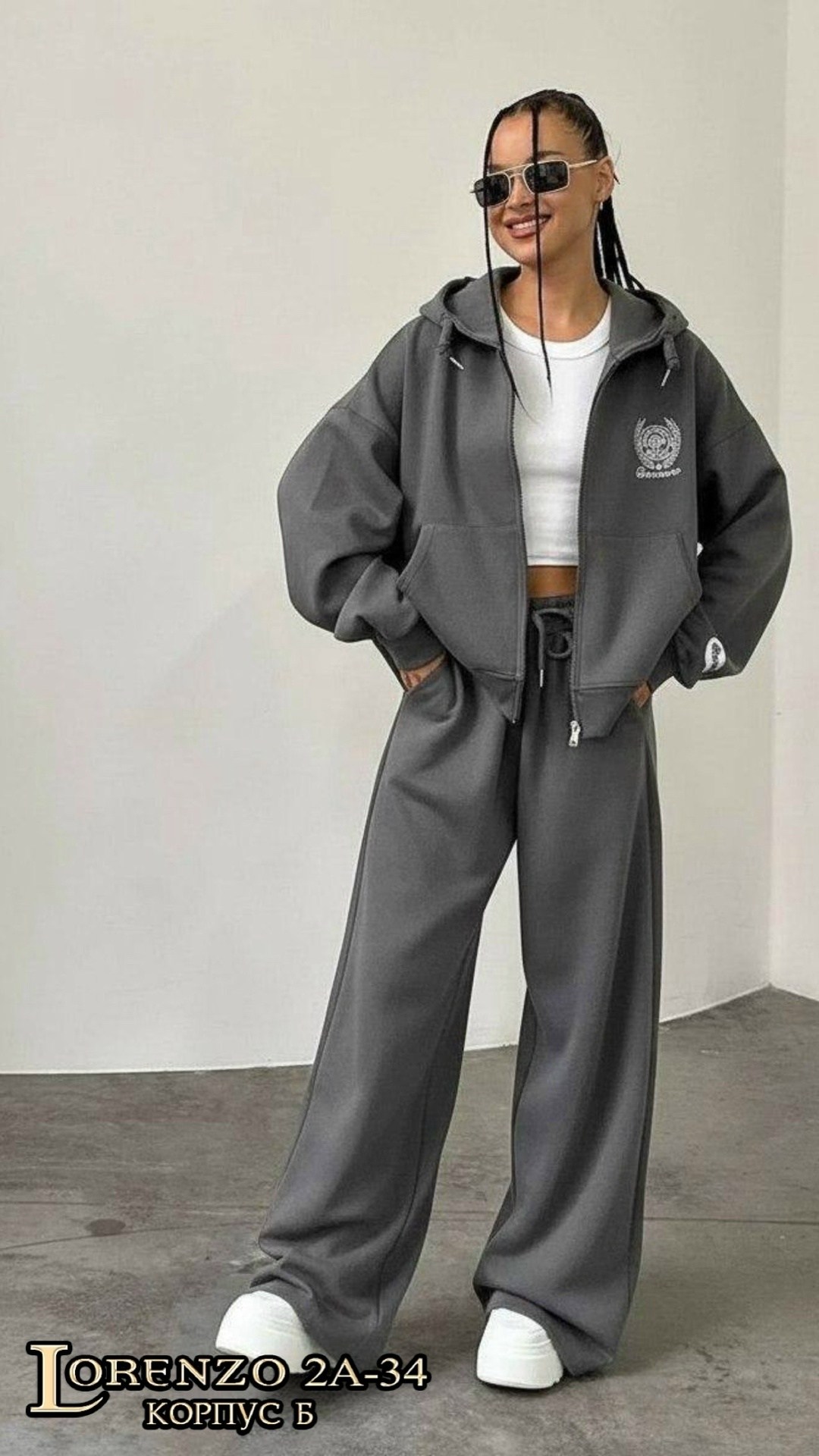 женский костюм,спортивный костюм,женский красный костюм miu miu,красный женский костюм