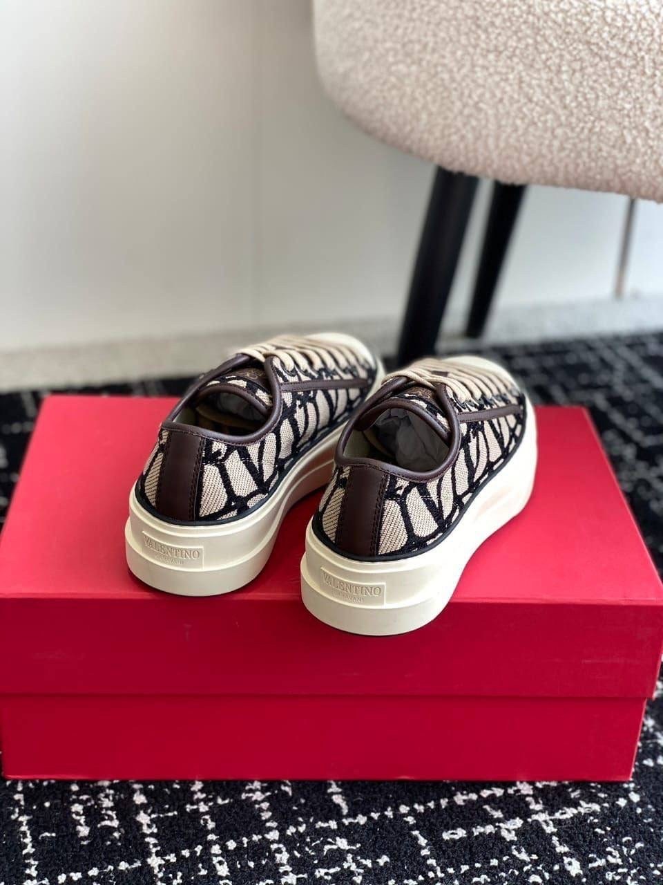 кеды valentino женские,,кеды valentino,кеды диор женские 2026,кеды валентино