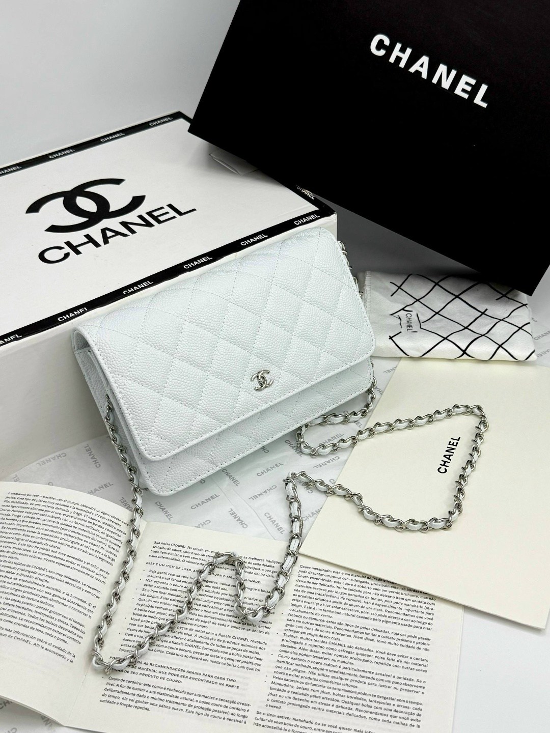 chanel сумка,сумка chanel женская,женская сумка с одним плечом chanel woc телячья кожа 19cm chanel 531162037,клатч chanel,белая кожаная сумочка chanel woc