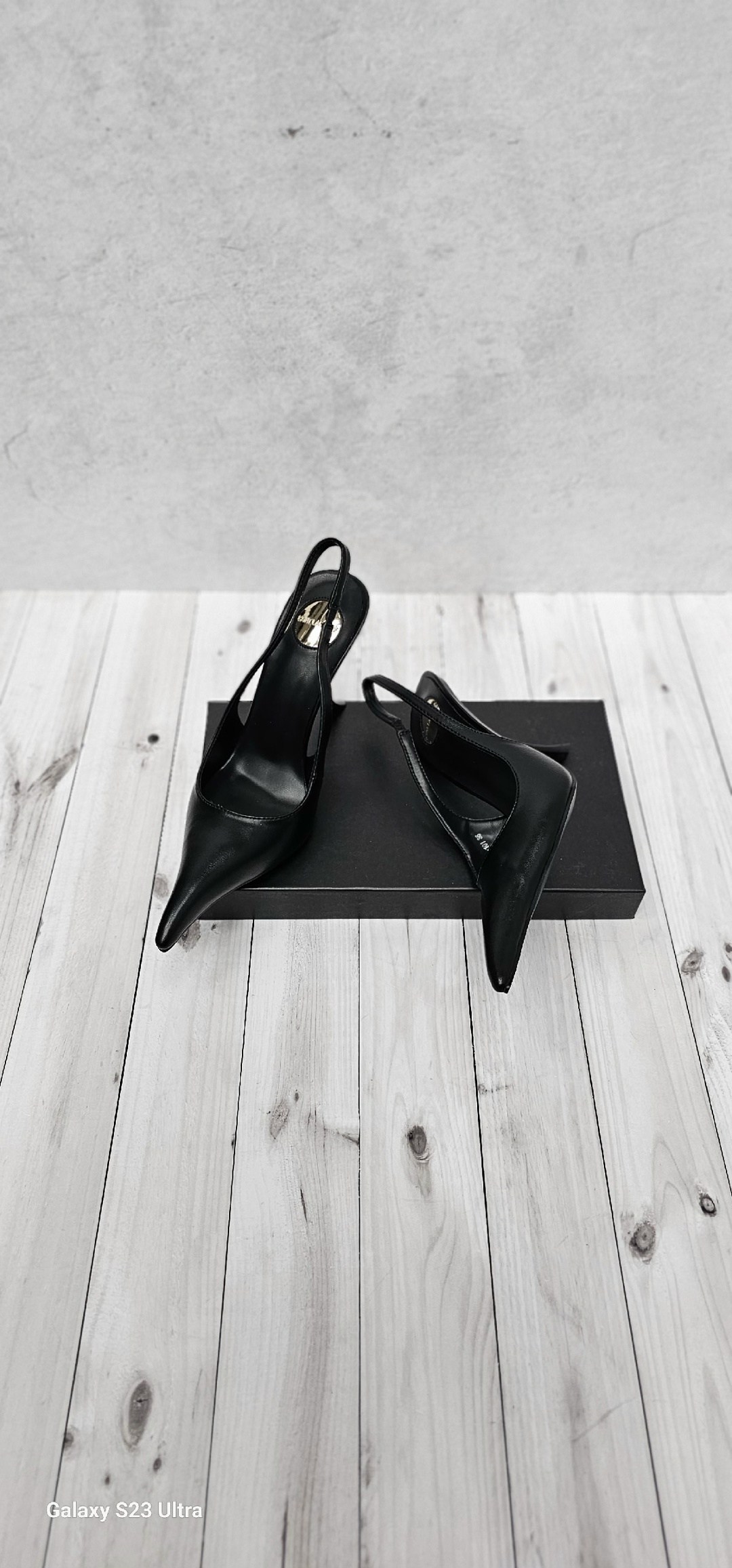 туфли yves saint laurent,туфли saint laurent,босоножки yves saint laurent,женские туфли лодочки,