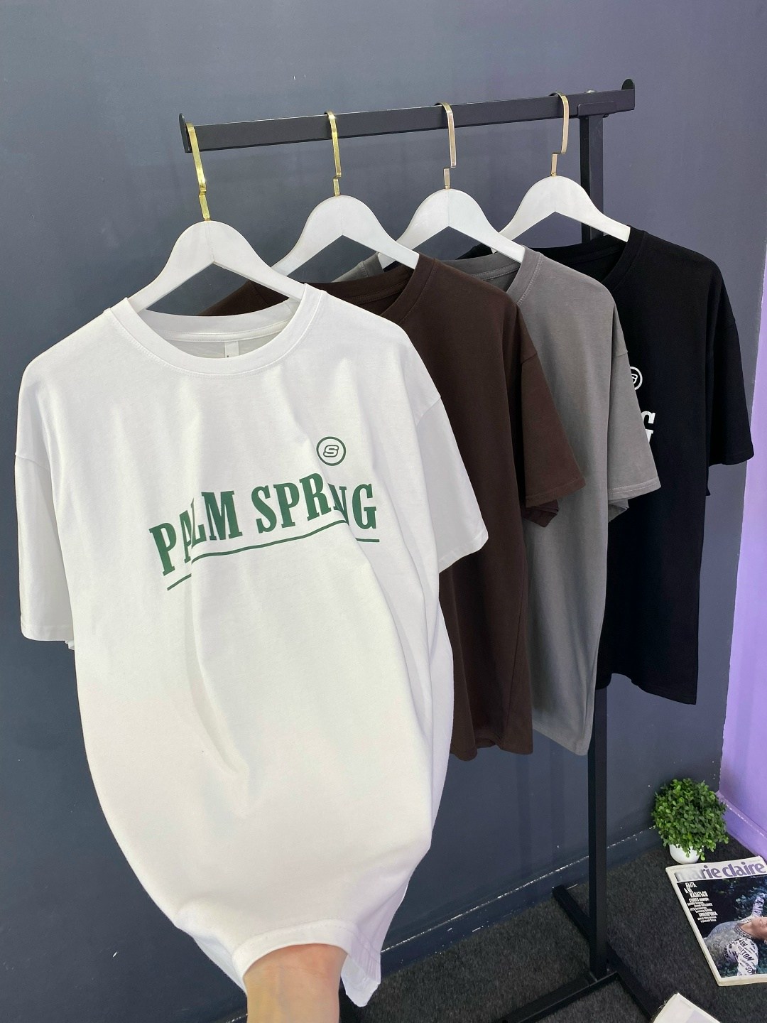 футболка женская с,футболка,летние футболки,футболка с принтом,коричневая футболка