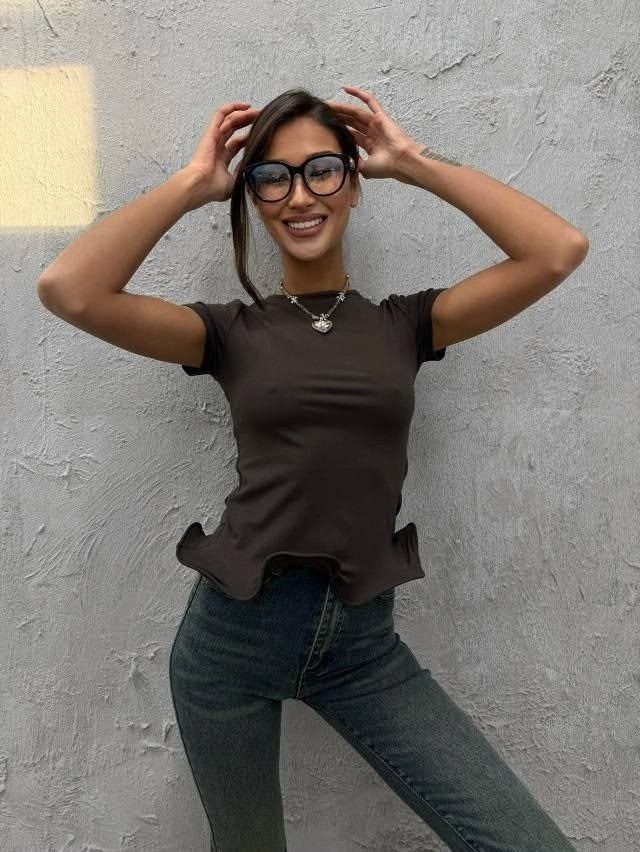 женская футболка,женская кофта,стильная кофта,блузка стильная,блузка с оборками