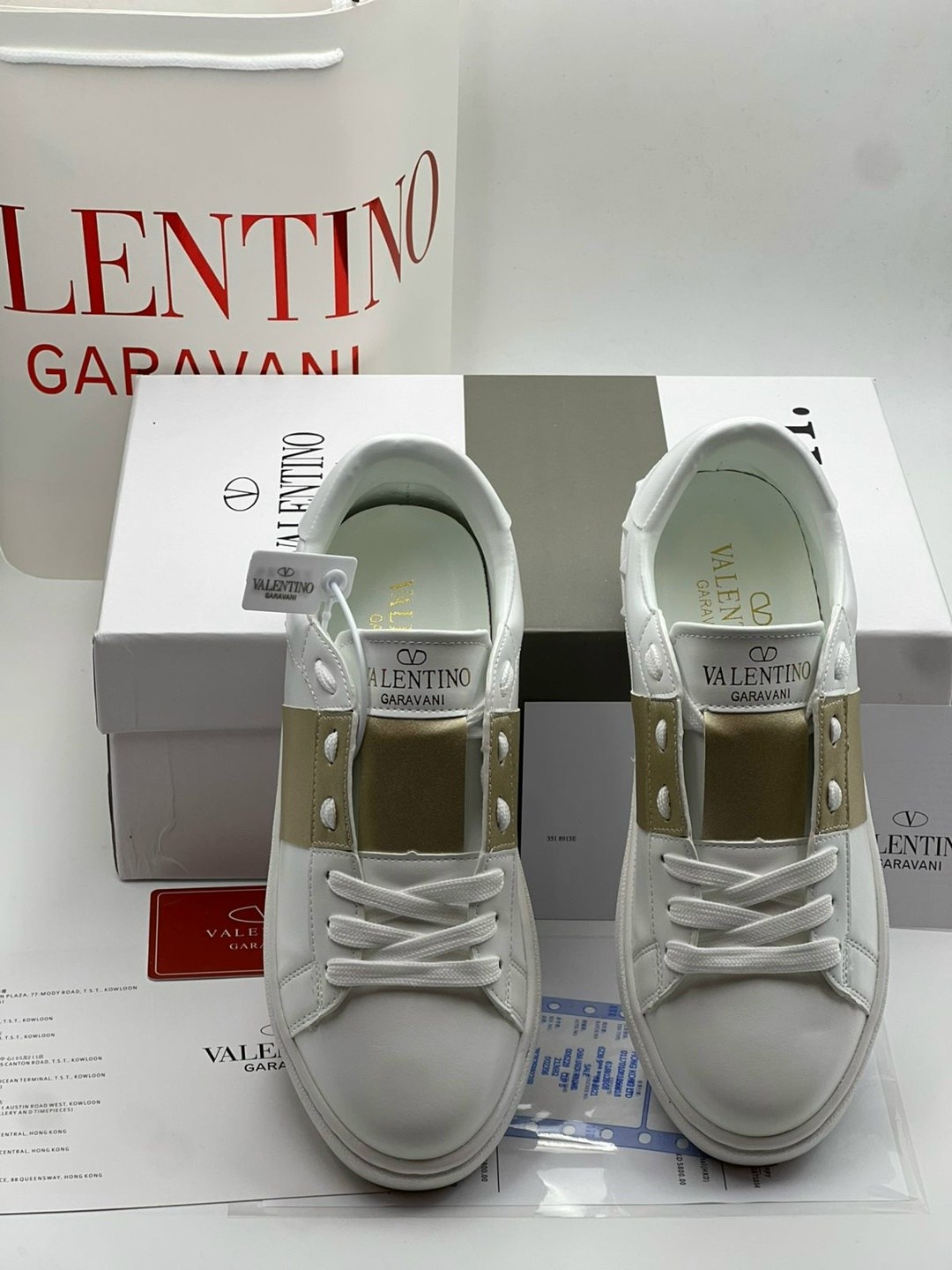 женские кроссовки valentino,valentino кроссовки,,кроссовки valentino garavani женские,кеды valentino garavani женские оригинал