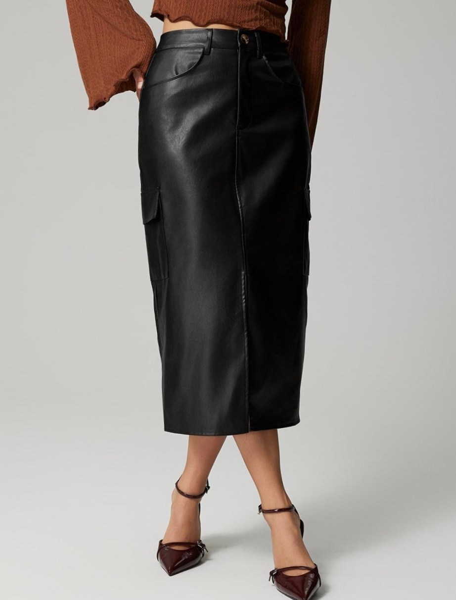 юбка кожаная,кожаная юбка миди,коричневая кожаная юбка,кожаная юбка с разрезом,юбка из экокожи