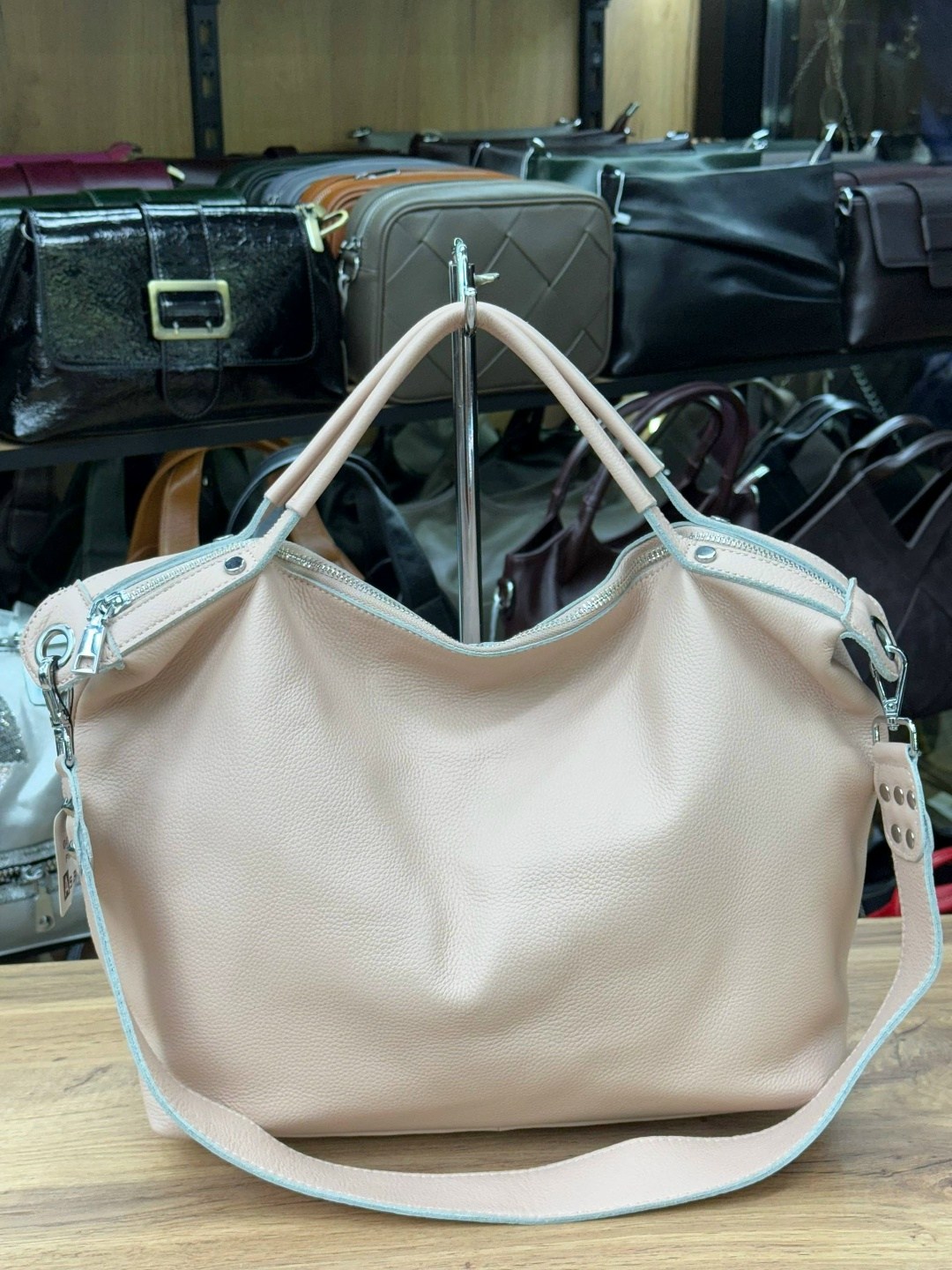 сумка,женская сумка,белая сумка женская,женская кожаная сумка,сумка кожаная