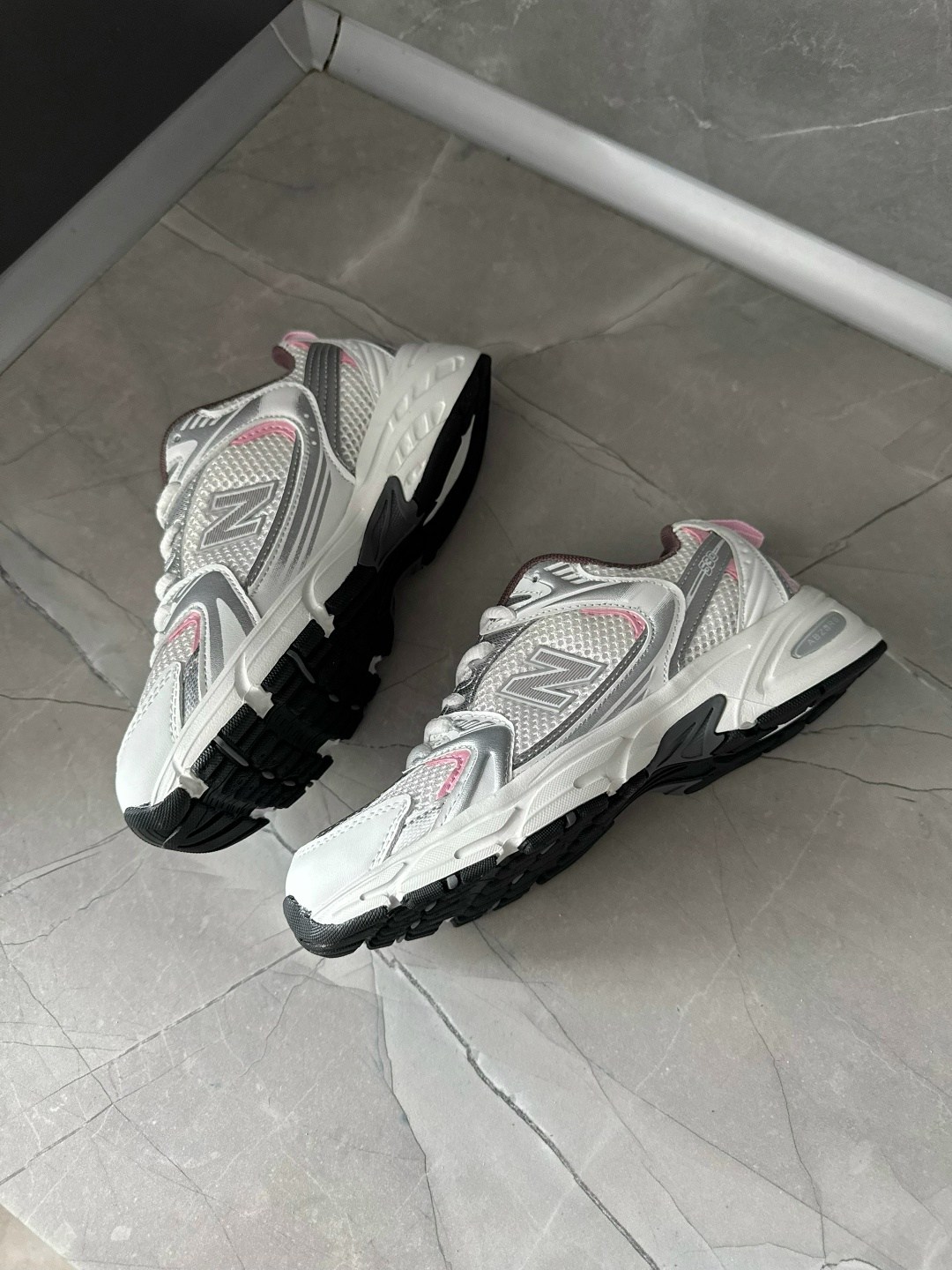 кроссовки new balance 530,кроссовки new balance 530 white silver,кроссовки new balance,женские кроссовки new balance,кроссовки женские new balance 530