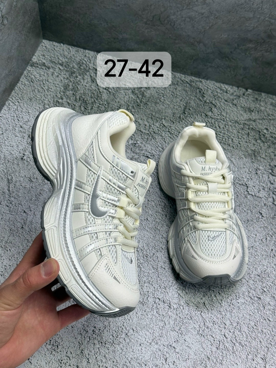 кроссовки,женские кроссовки,спортивная ,кроссовка,кроссовки с толстой подошвой