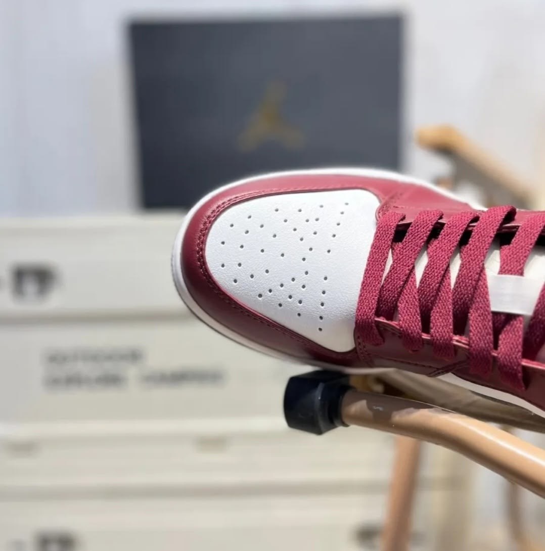 nike air jordan 1 low,кроссовки nike air jordan 1 low,nike air jordan 1 low noble red,air jordan 1 low,кроссовки air jordan 1 low