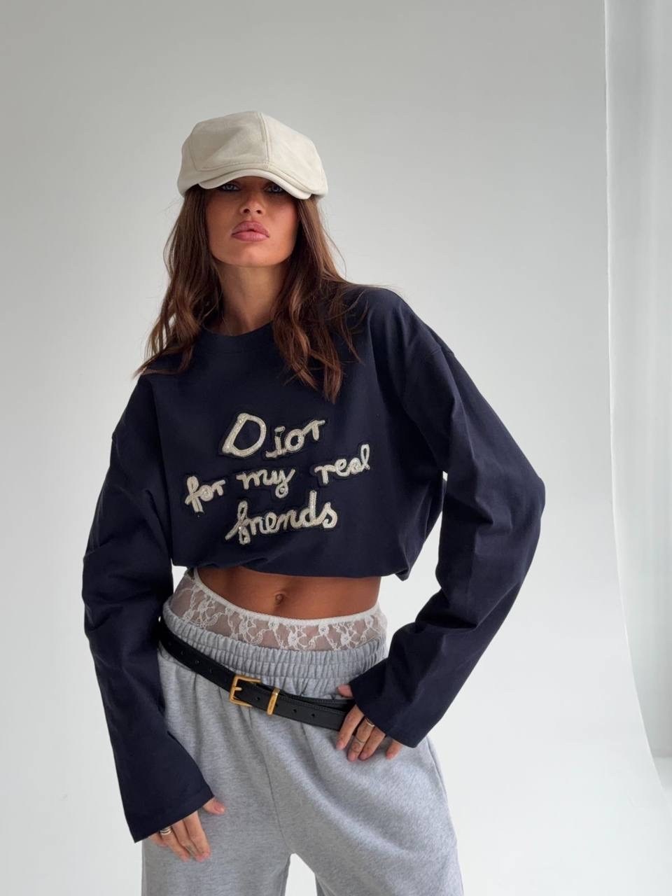 свитшот женская,свитшот оверсайз,укороченный свитшот,короткий свитшот,свитшот укороченный оверсайз