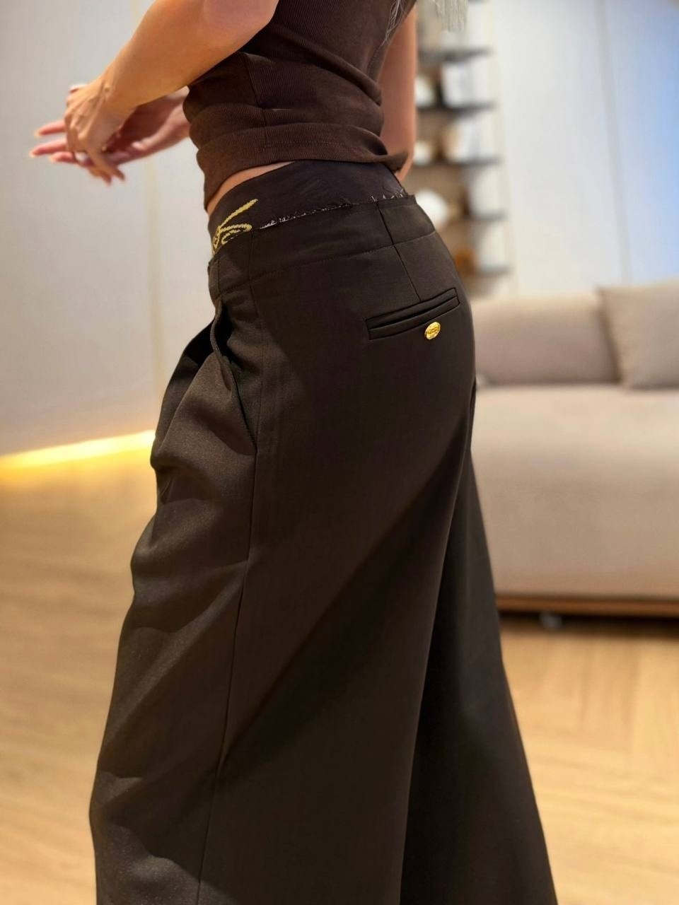 брюки женские широкие,брюки с высокой талией,широкие брюки,брюки модные,стильные брюки
