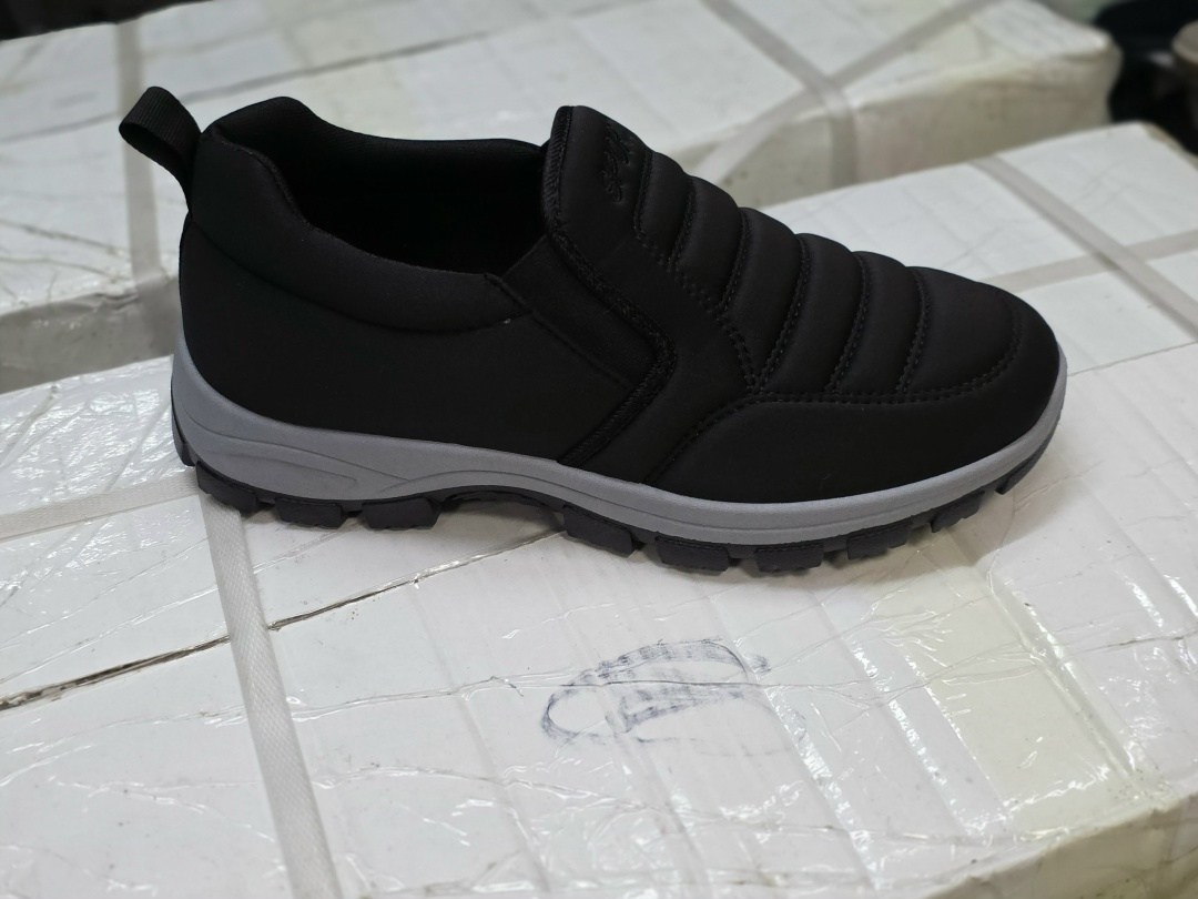 ,ботинки зимние мужские,зимняя  мужская, теплая,мужские зимний кроссовки