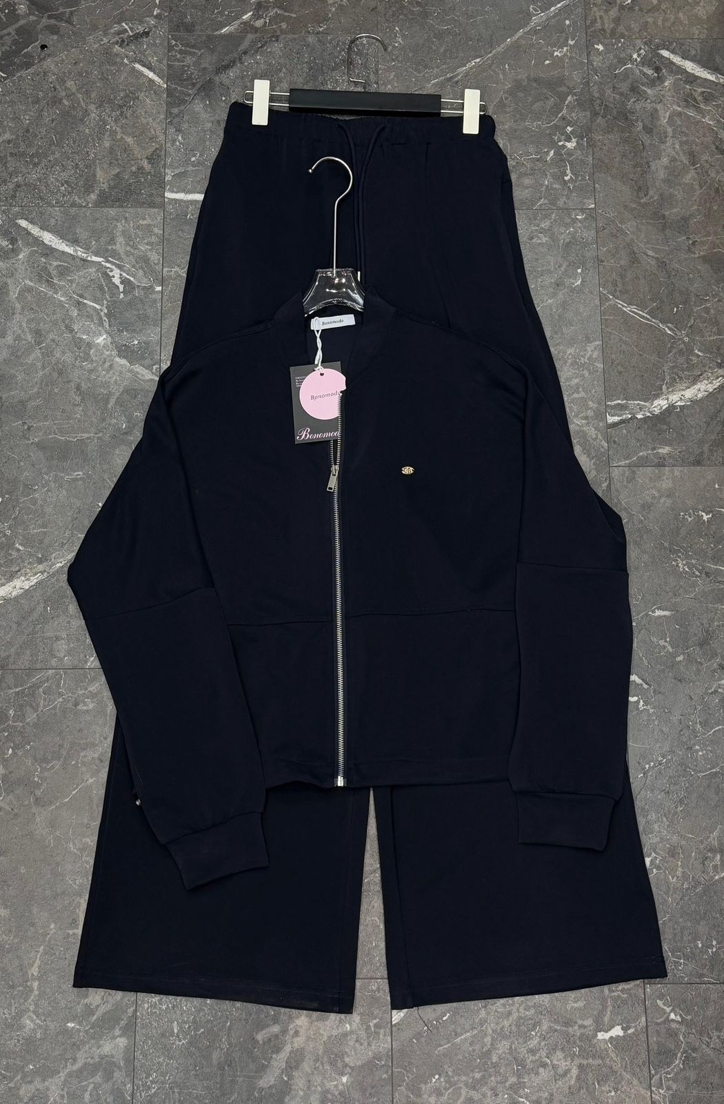 брючный костюм,костюм молочный,костюм спортивный,костюм с брюками,костюм спорт шик