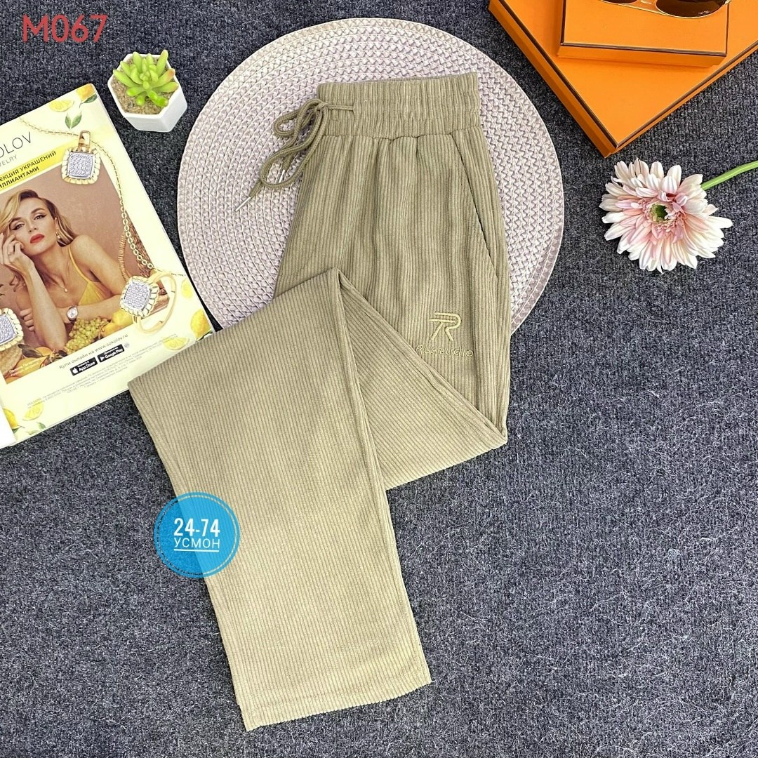 женские штаны,брюки свободного кроя,полина гагарина,полина гагарина певица