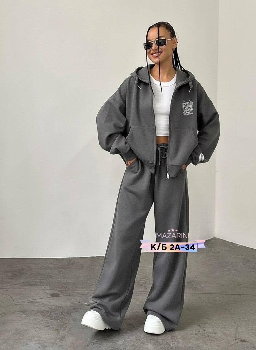 женский красный костюм miu miu,cпортивный костюм женский на флисе,спортивный костюм,костюм спортивный женский,красный женский костюм