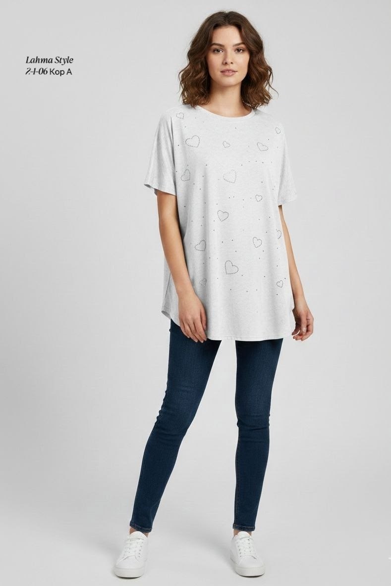 женская футболка оверсайз,футболки женская,футболка женская со стразами оверсайз,футболки оверсайз,футболка оверсайз с сердцами