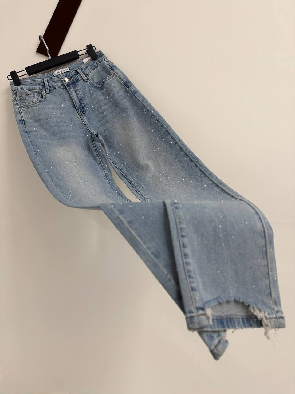 джинсы со стразами,женские джинсы,джинсы со стразами женские,стильные джинсы,модные джинсы