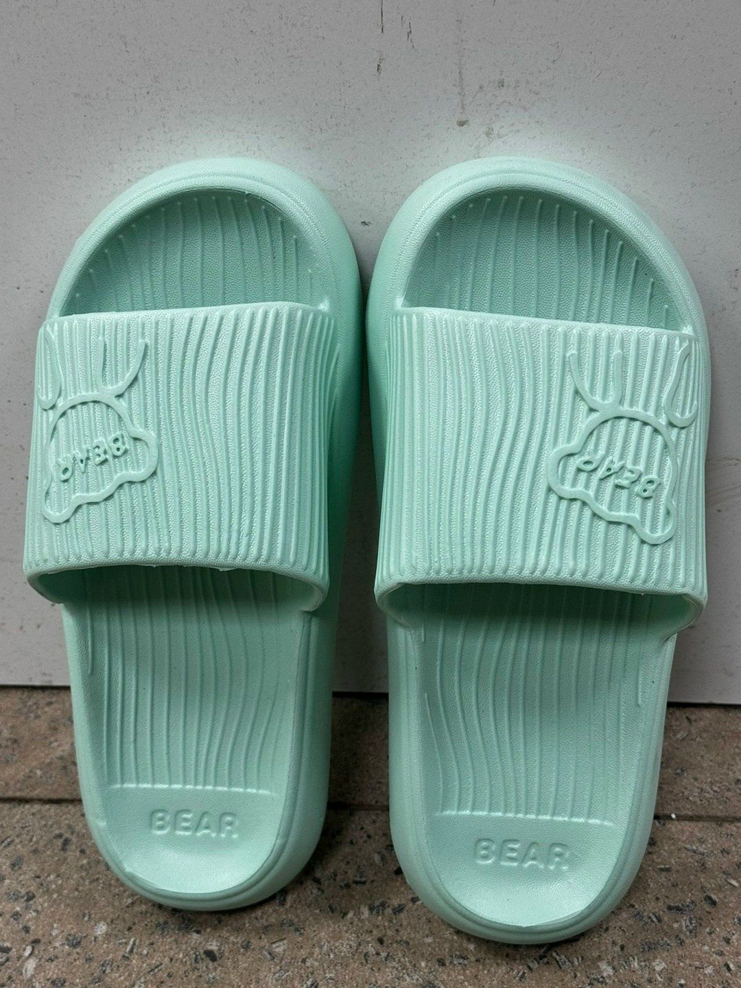 шлепанцы женские,,летние тапочки,тапочки модные,тапочки женские летние