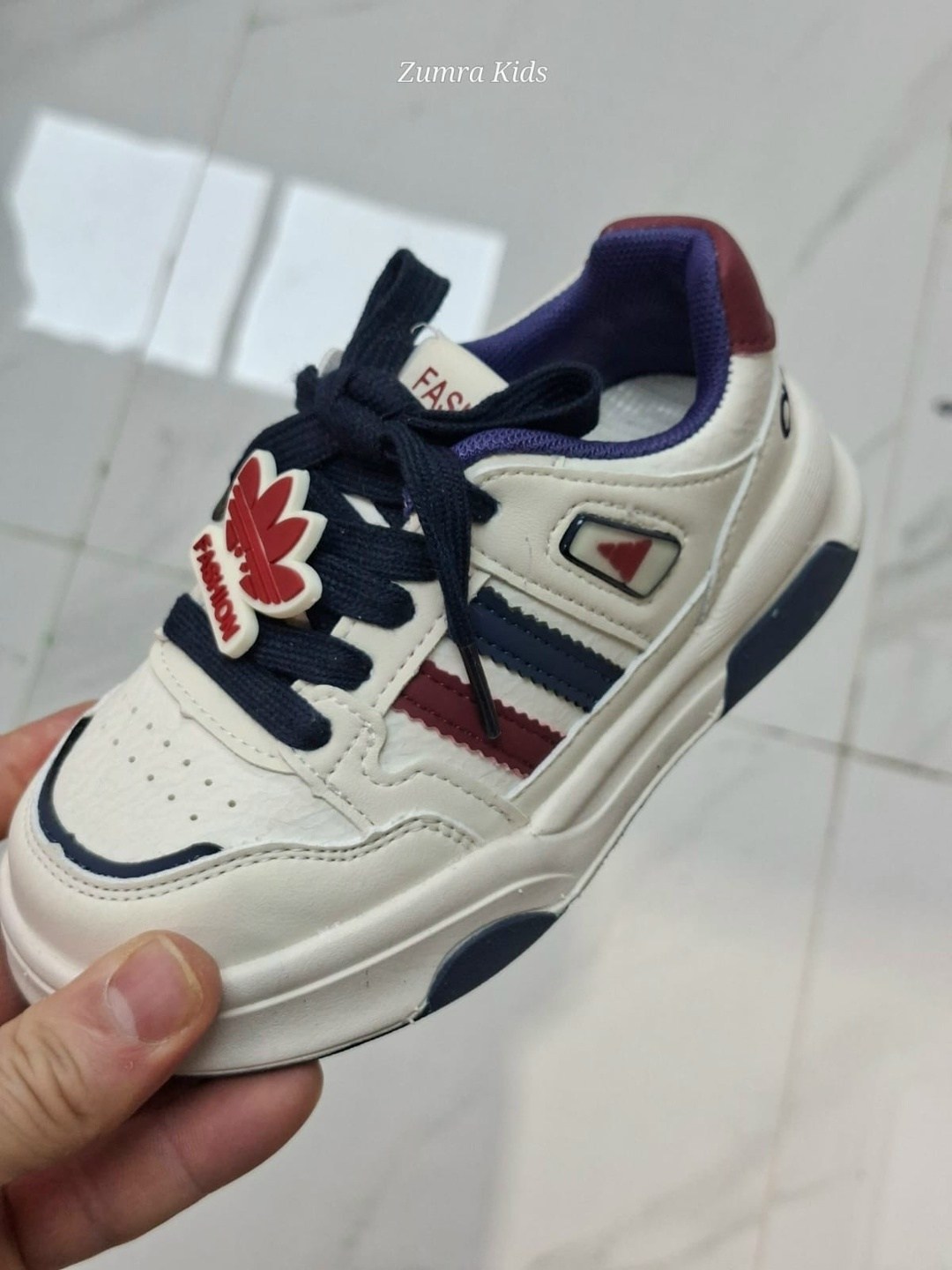 кроссовки,женские кроссовки adidas,adidas кроссовки,детские кроссовки,кроссовки подростковые