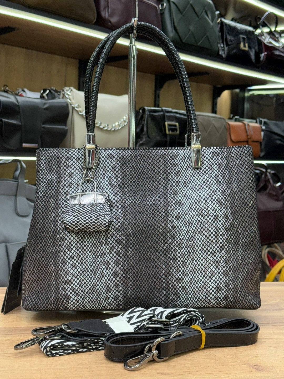 сумка женская,сумка,модная сумка,сумка женская кожаная,женская сумка из кожи питона