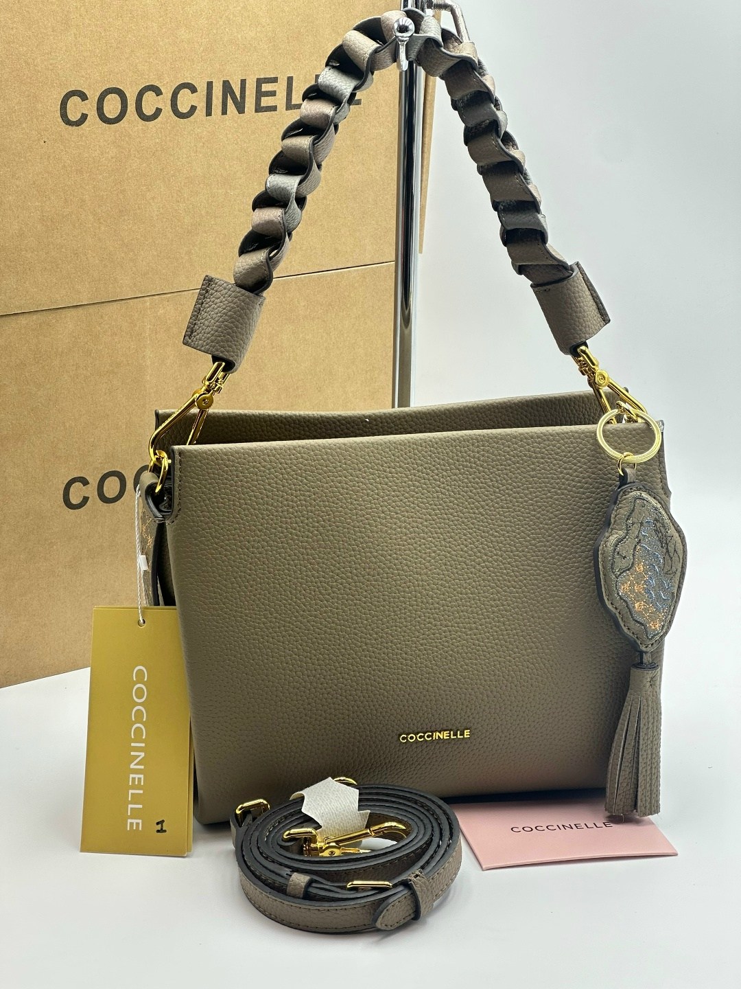 сумка coccinelle,сумка женская coccinelle,coccinelle сумка boheme,boheme grana двойная сумка через плечо из зерненой кожи coccinelle черный,сумка сэтчел кожаная boheme grana double coccinelle