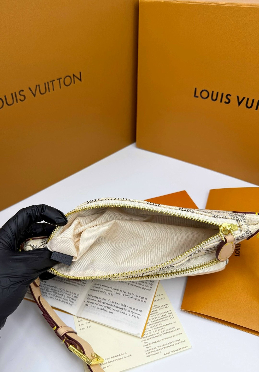 louis vuitton поясная сумка,louis vuitton сумка на пояс,louis vuitton косметичка louis vuitton,louis vuitton женская сумка,сумкa louis vuitton