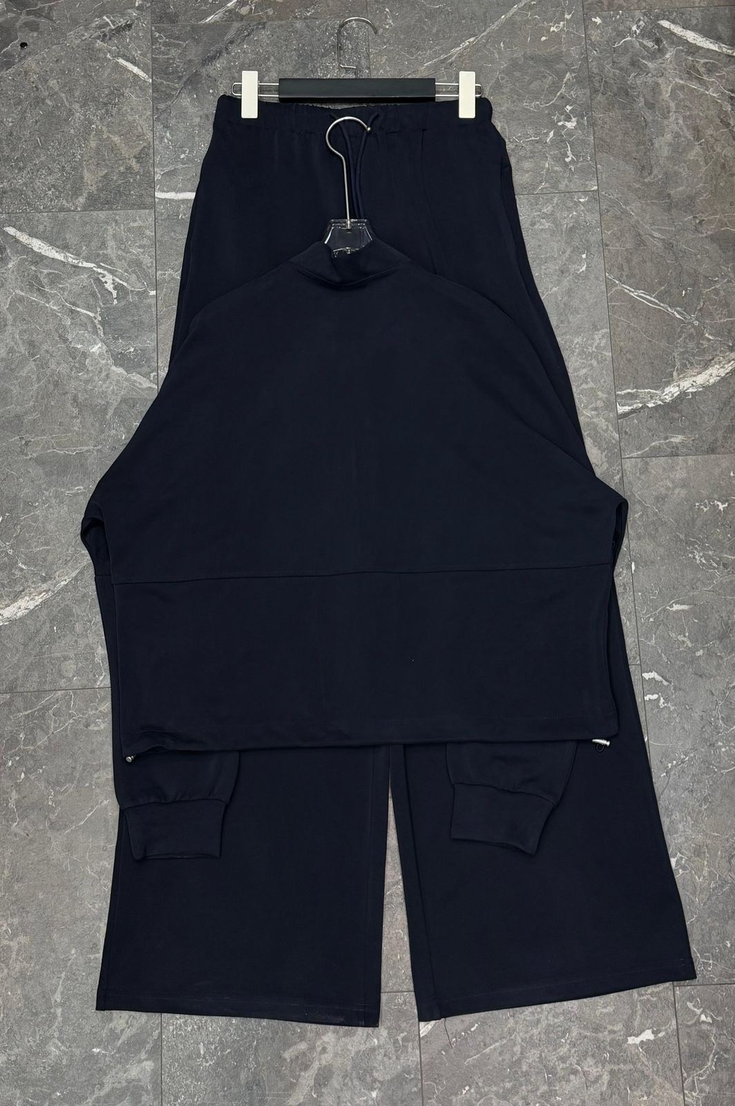 брючный костюм,костюм молочный,костюм спортивный,костюм с брюками,костюм спорт шик