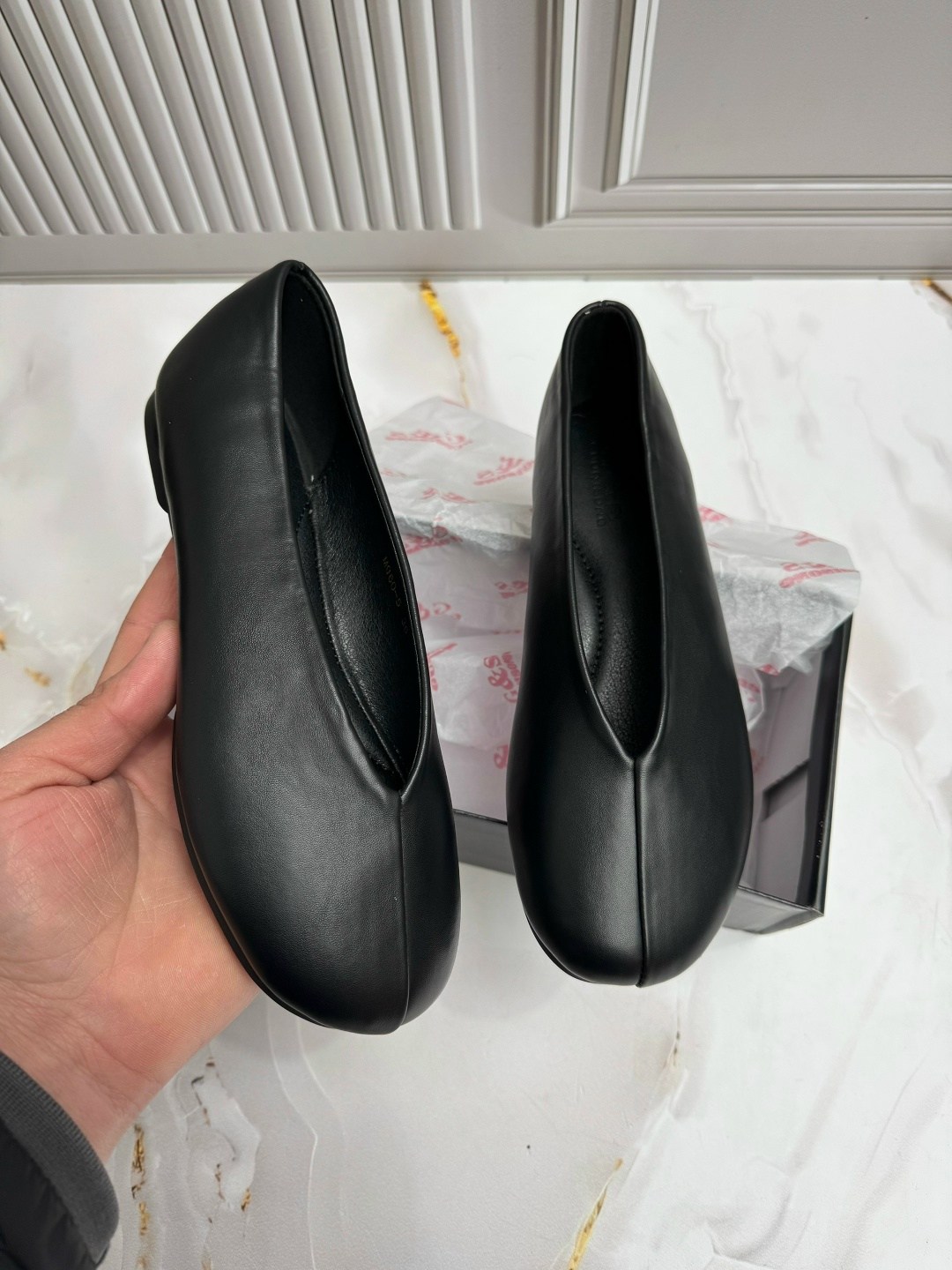 ,черные балетки,кожаные балетки,балетки женские,закрытые балетки