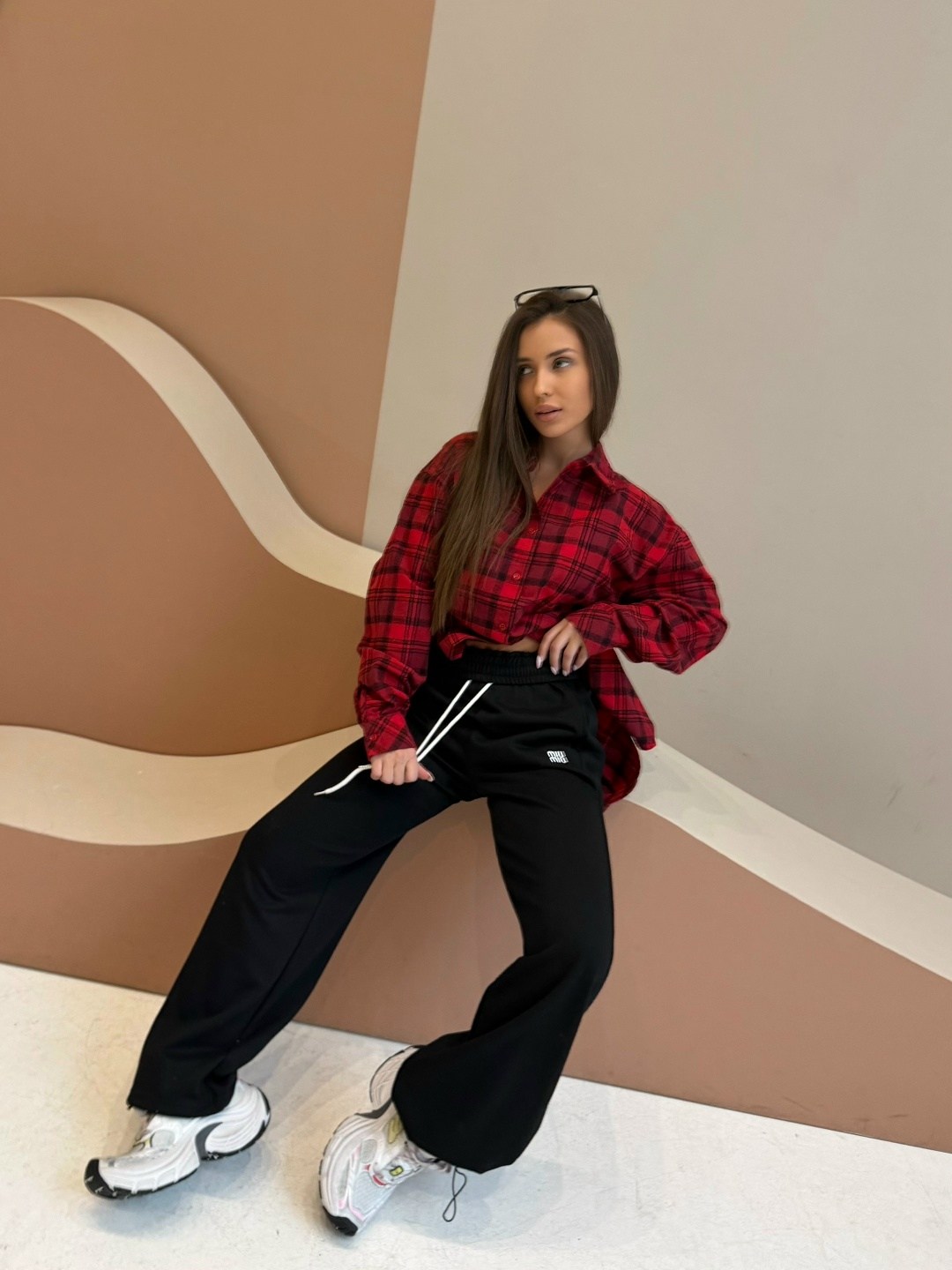 женская рубашка в клетку,рубашка женская в клетку оверсайз,женская рубашка в красную клетку,женская рубашка,рубашка оверсайз в клетку balenciaga cool casual wear