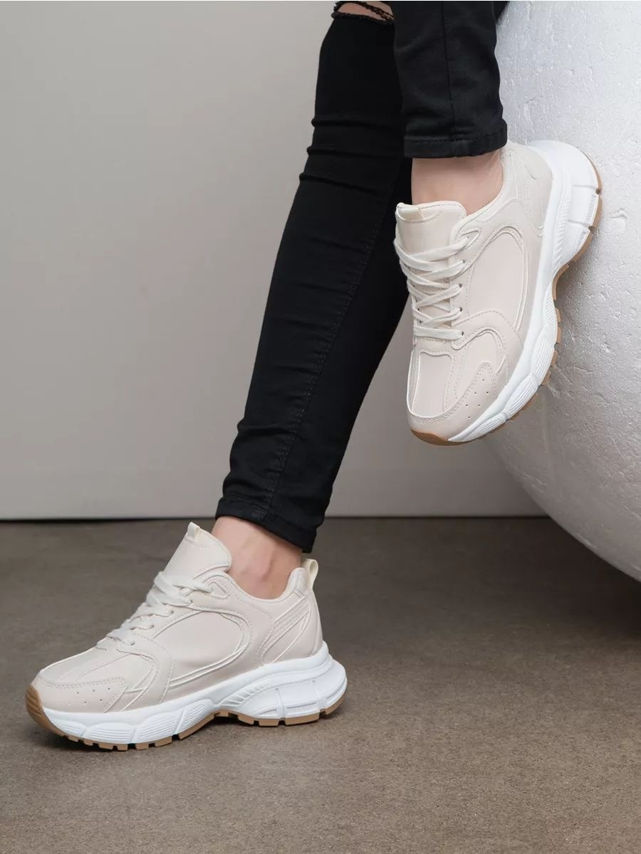 женские кроссовки,массивные кроссовки женские брендовые,кроссовки асос бежевые,кроссовки женские бежевые спортивные на высокой,