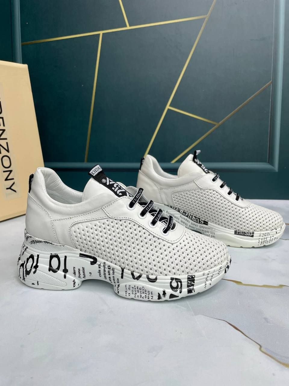 ,кроссовки женскиe,спортивная ,кроссовки турецкие,модные кроссовки